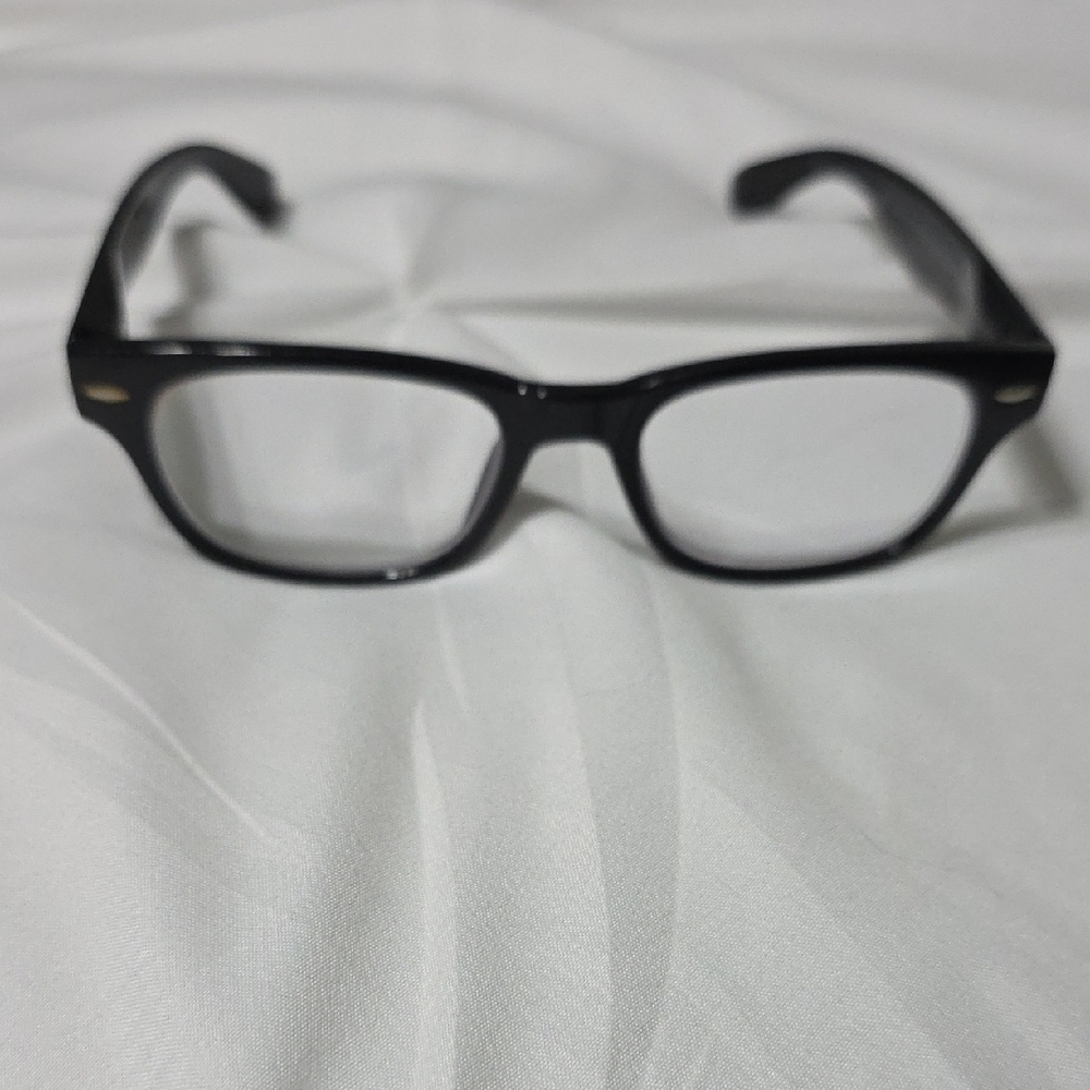 Elegant Black Women's Eyeglasses
